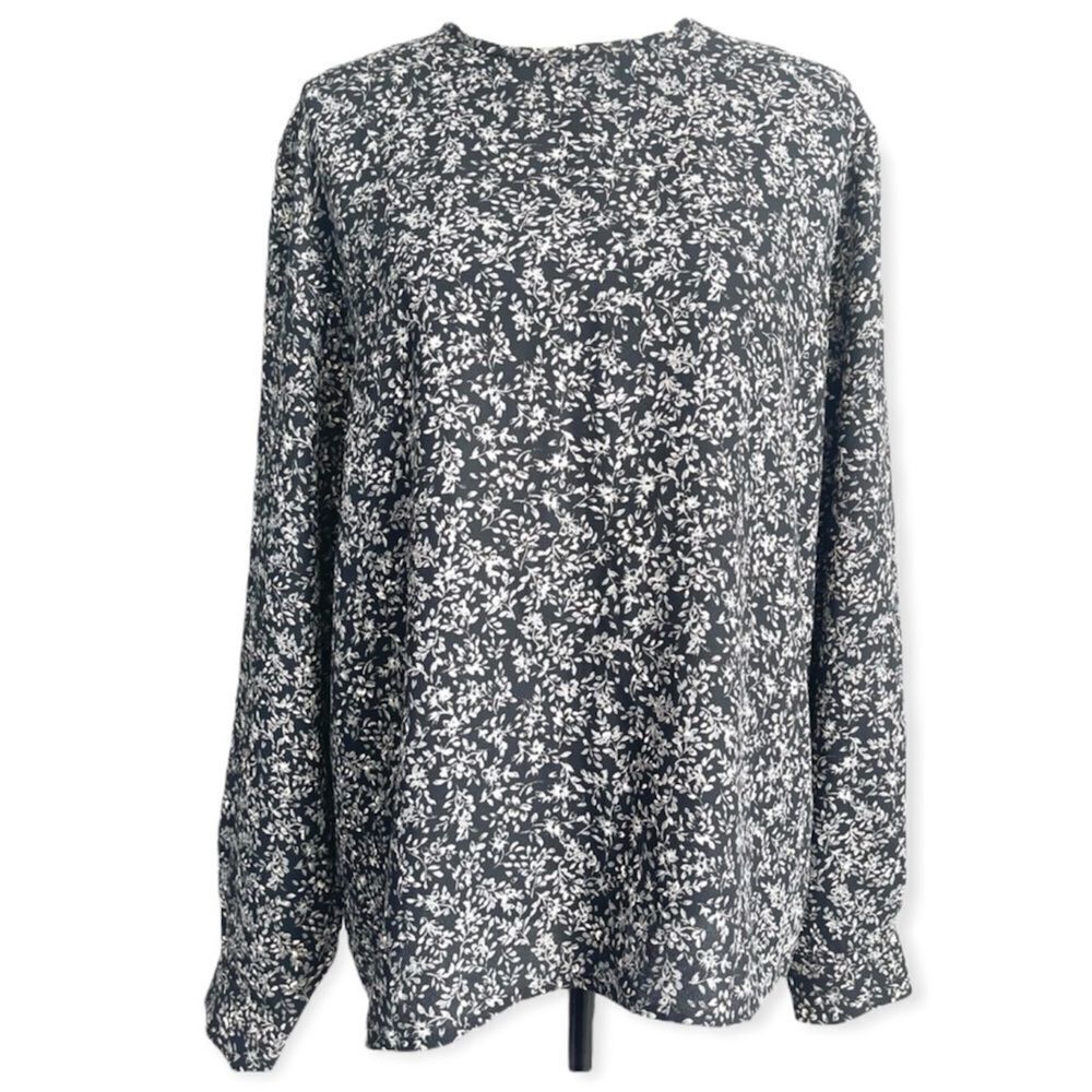 VTG Rena Rowan for Saville Buttons Back Flower Top